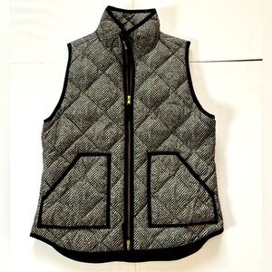 J Crew Quilted Puffer Vest Womens Small Herringbone with pockets in black Down